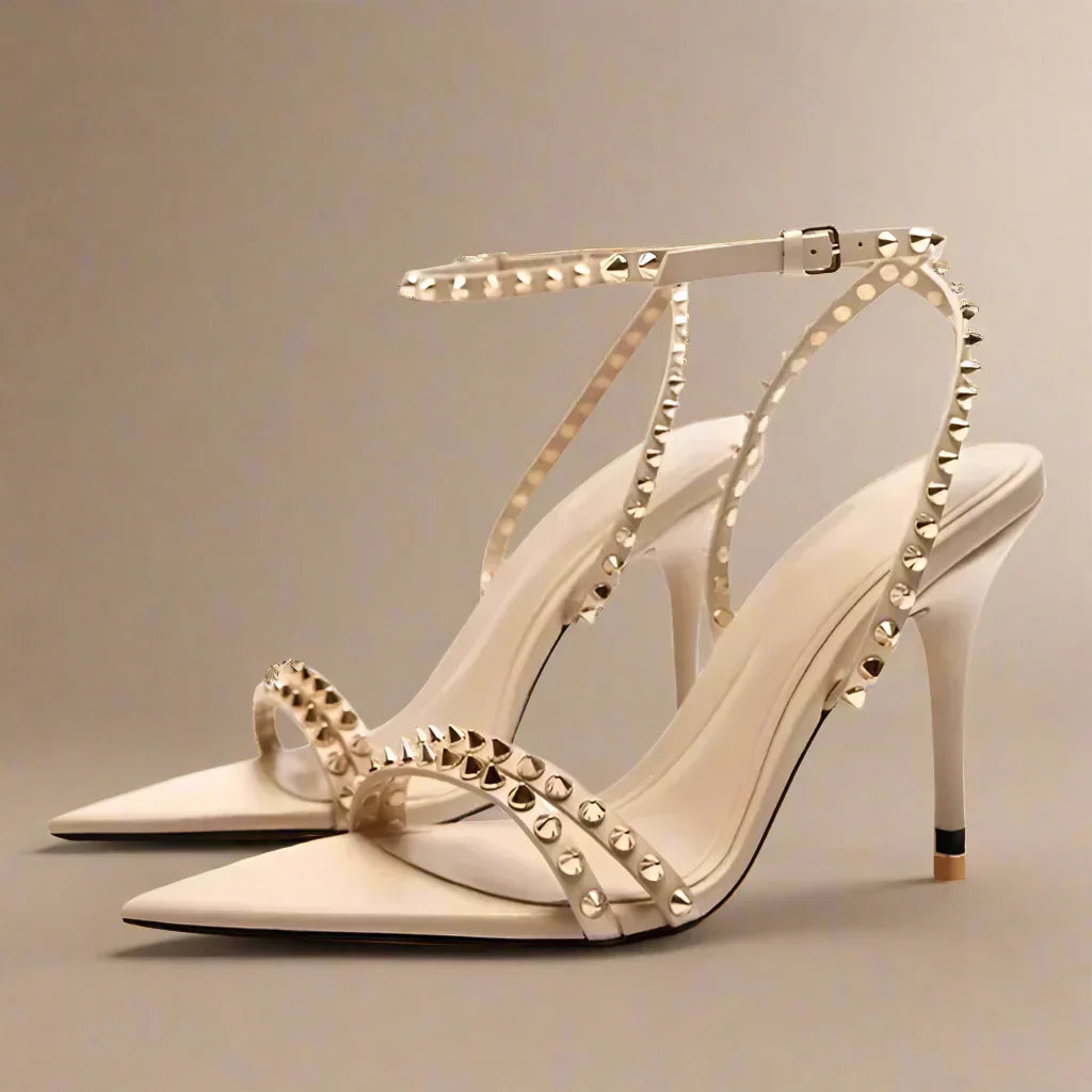 נעלי עקב – אנהי