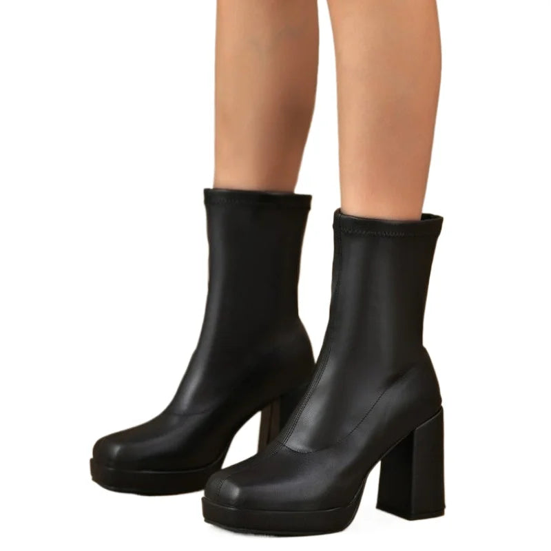 מגפיים דגם מיכל